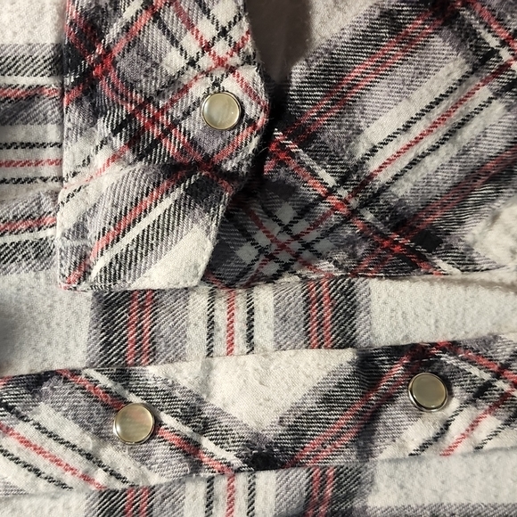 3/$10 Wrangler Western Flannel Button Down Flannel Juniors XL Extra Large 14-16 - Picture 4 of 6
